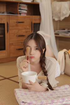两个黑人挺进女友体内小说